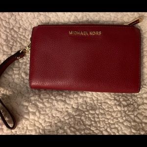 Michael Kors wristlet